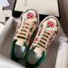 SB001011 High Quality Shoes Sneakers