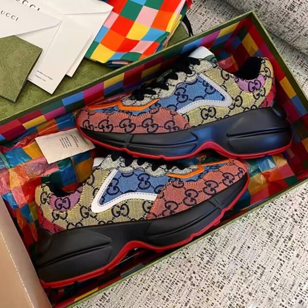 SB003-003-010-01 SB003013 High Quality Shoes Sneakers