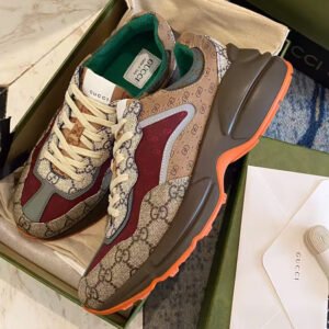 SB003-003-012-01 SB003013 High Quality Shoes Sneakers