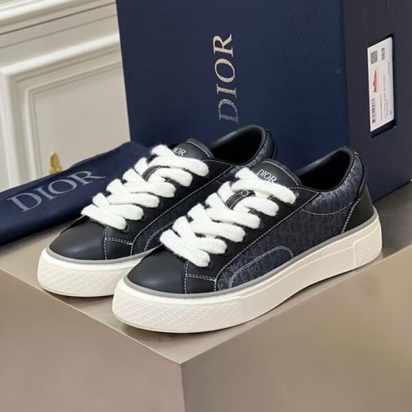 SD002-002-04-02 SD00202 High Quality Shoes Sneakers