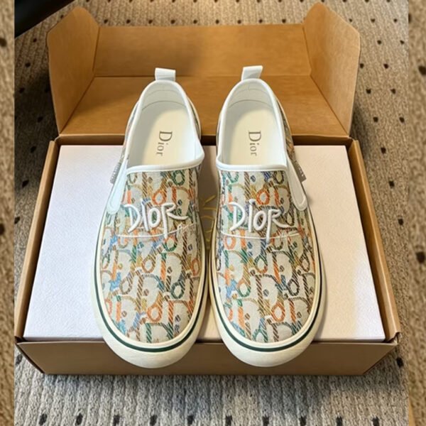 SD00601 High Quality Shoes Sneakers